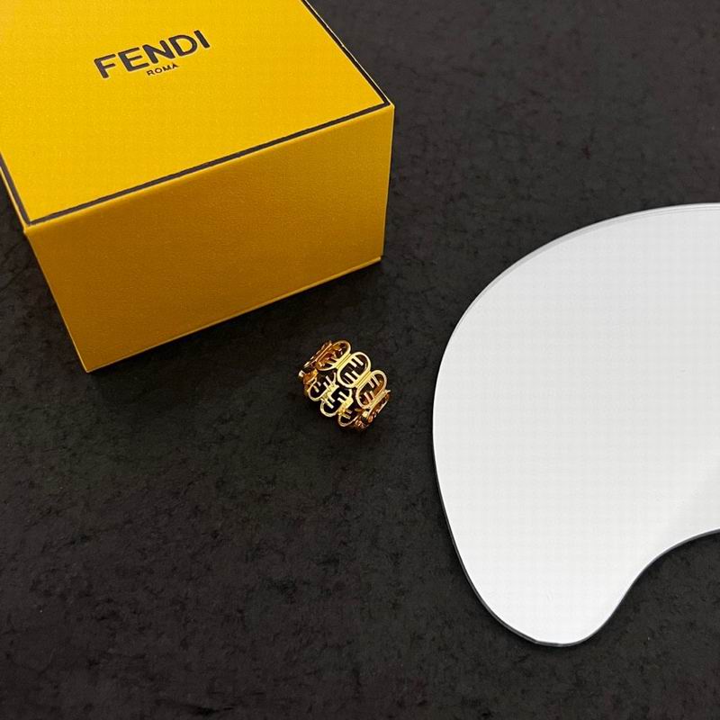 Fendi ring 10lyr5
